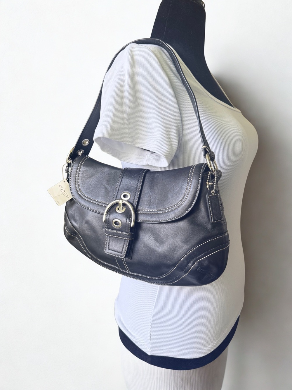 NWT New Vintage Coach Black Leather Soho Flap Bag F10910 Never Used
